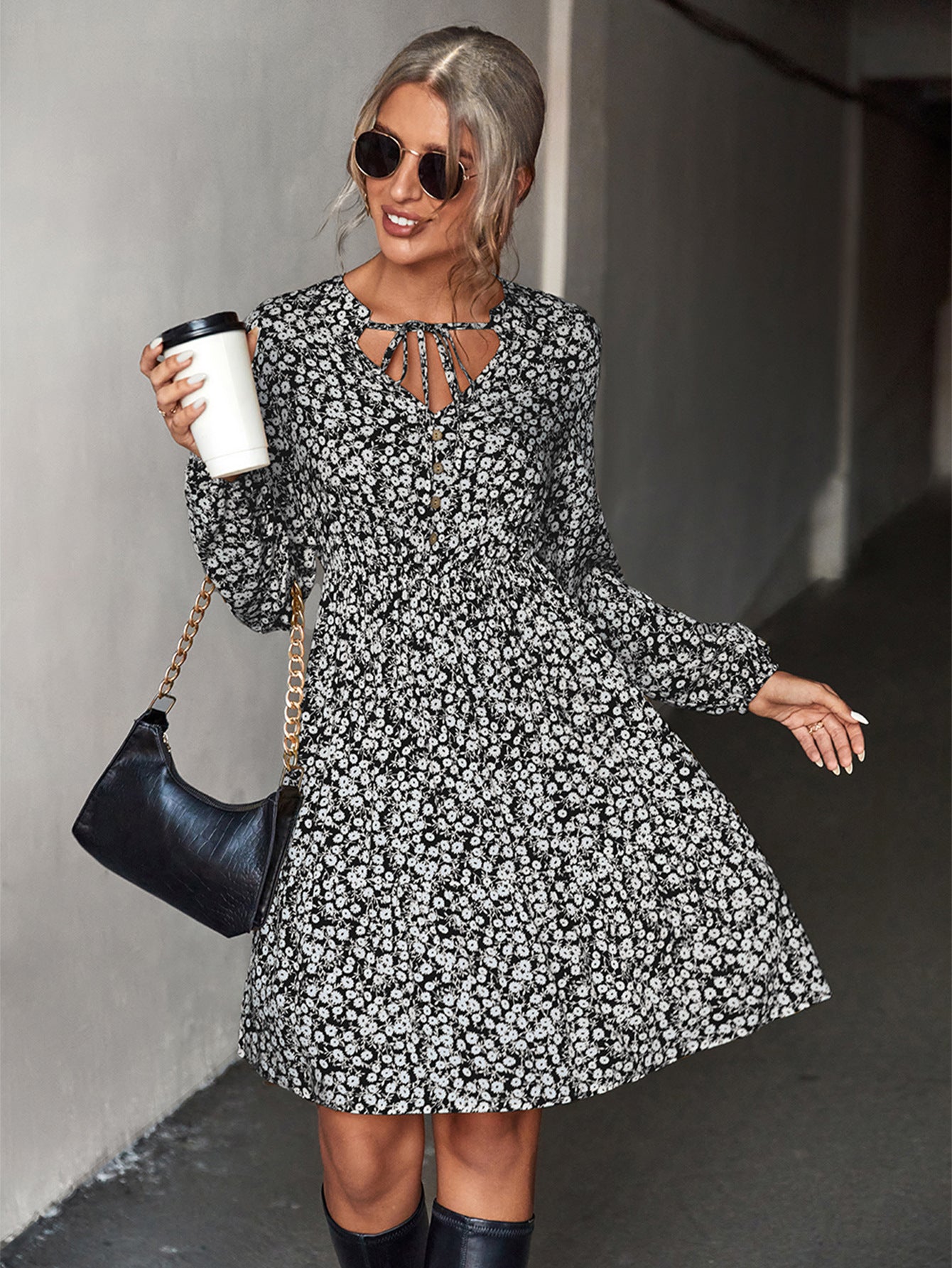 Floral Tie Neck Buttoned Balloon Sleeve Dress